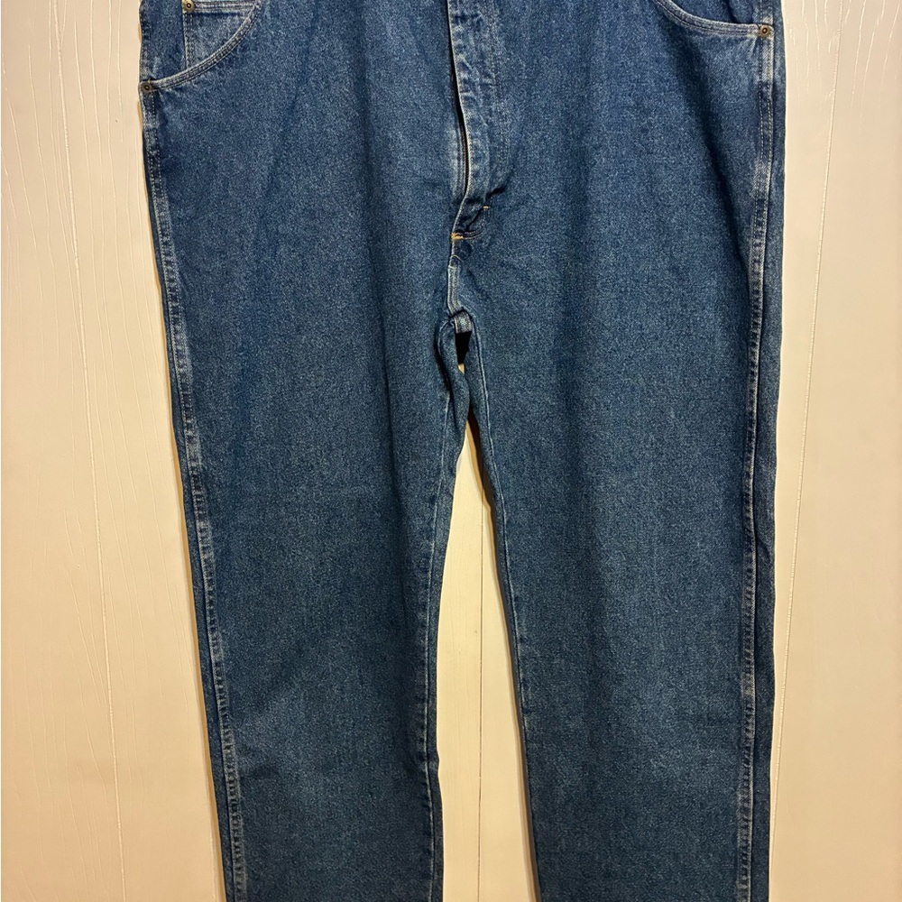 Wrangler Hero Jeans Mens 46x30  Regular Fit Premium Quality - Picture 2 of 16